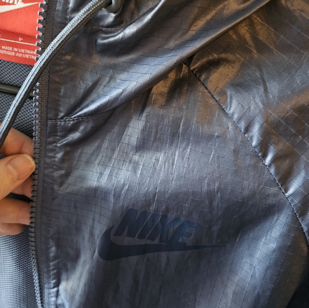 Nike. Size Small. Blue. Windbreaker